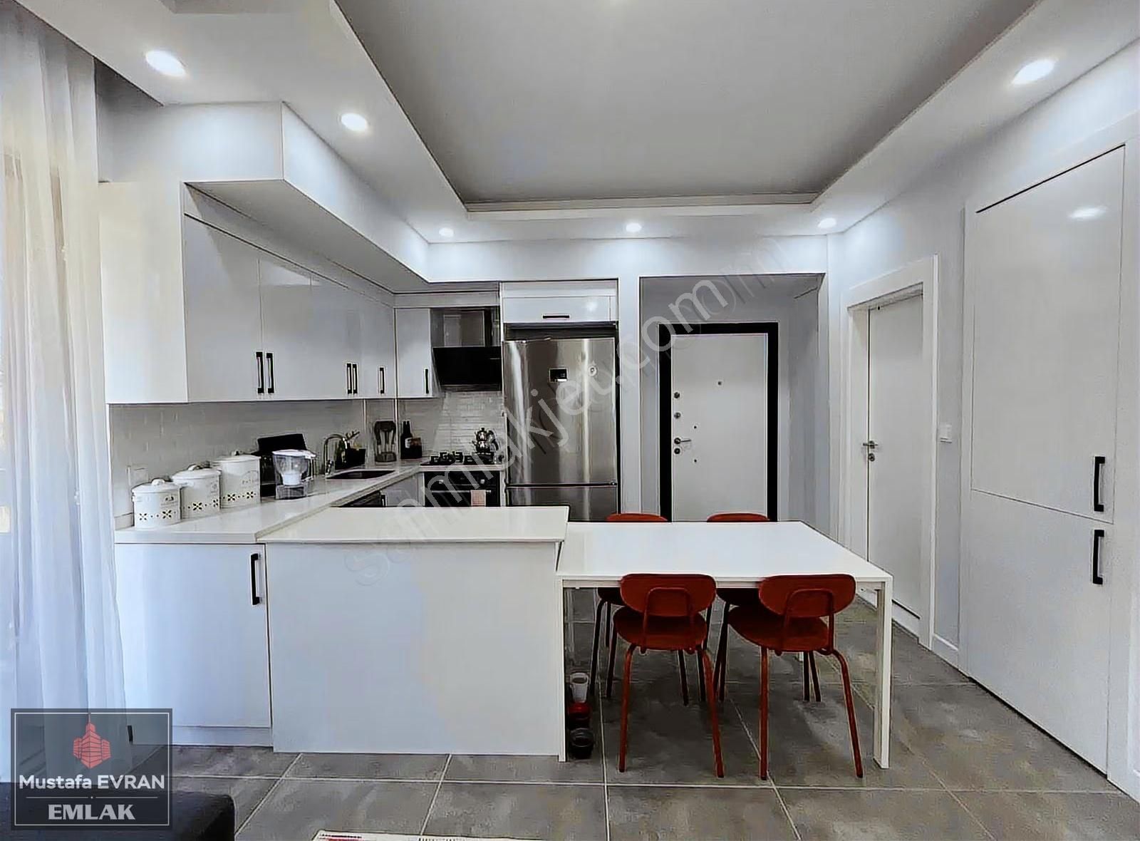 Anadolu Lisesi Karşısında 1+1 Daire - Görsel 4