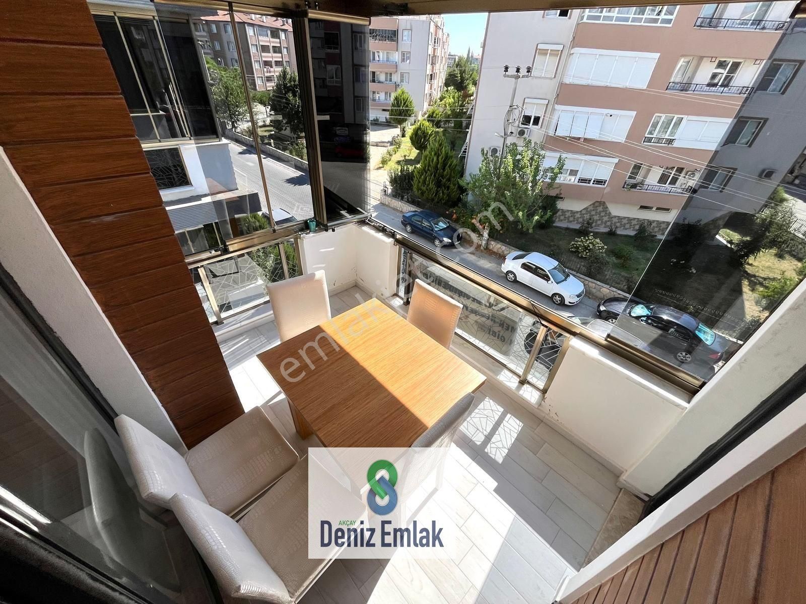 Denizden Akçayda Ön Cephe Geniş Arakat Ebeveynli Satılık 2+1 Daire. - Görsel 17