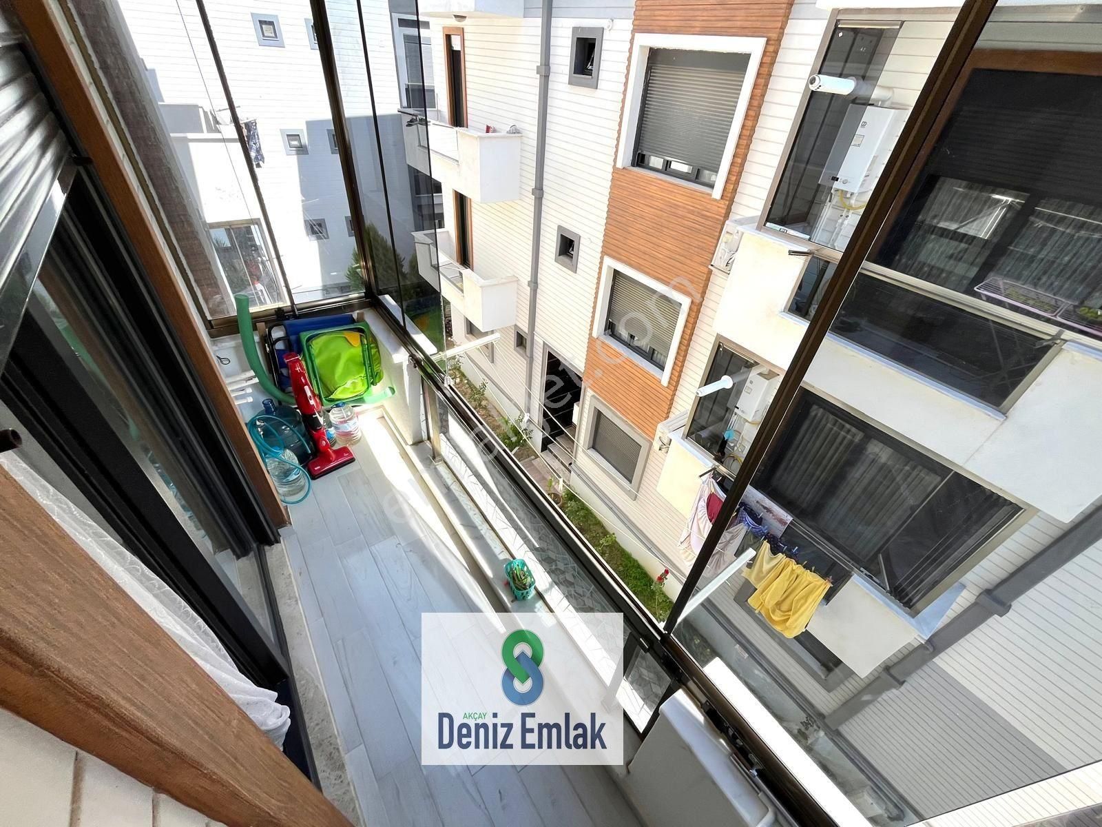 Denizden Akçayda Ön Cephe Geniş Arakat Ebeveynli Satılık 2+1 Daire. - Görsel 33