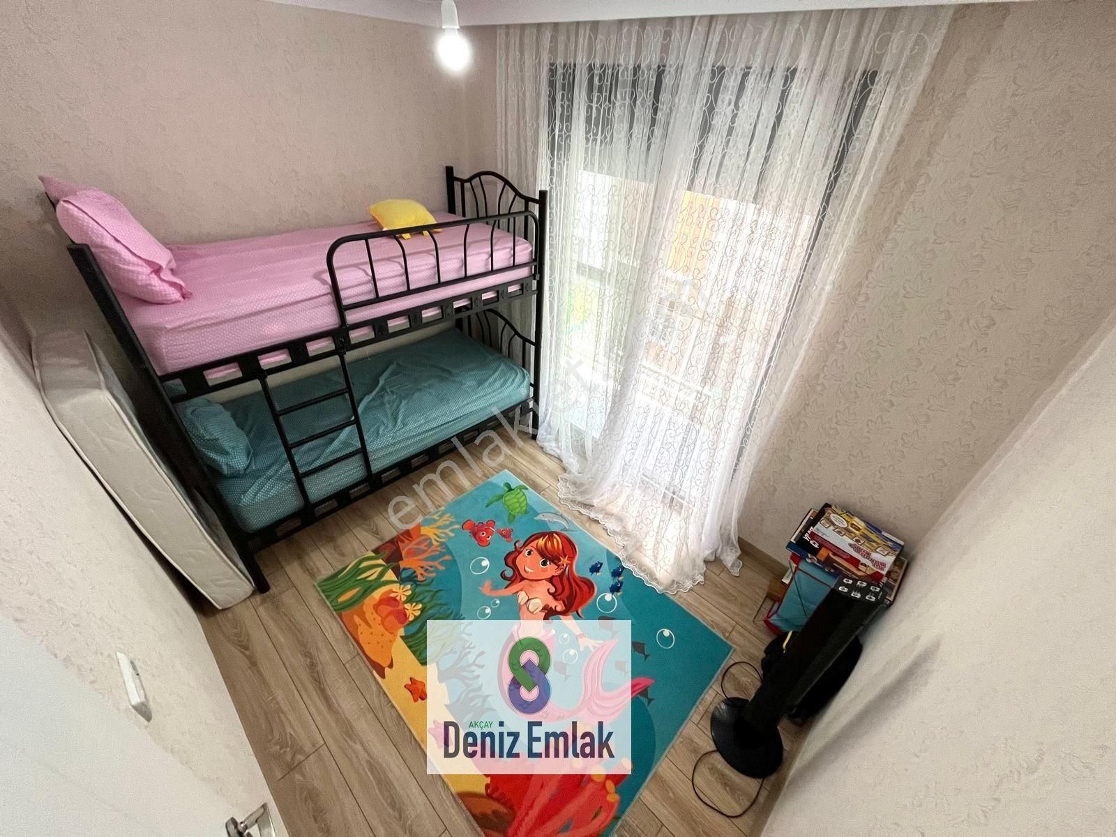 Denizden Akçayda Ön Cephe Geniş Arakat Ebeveynli Satılık 2+1 Daire. - Görsel 16