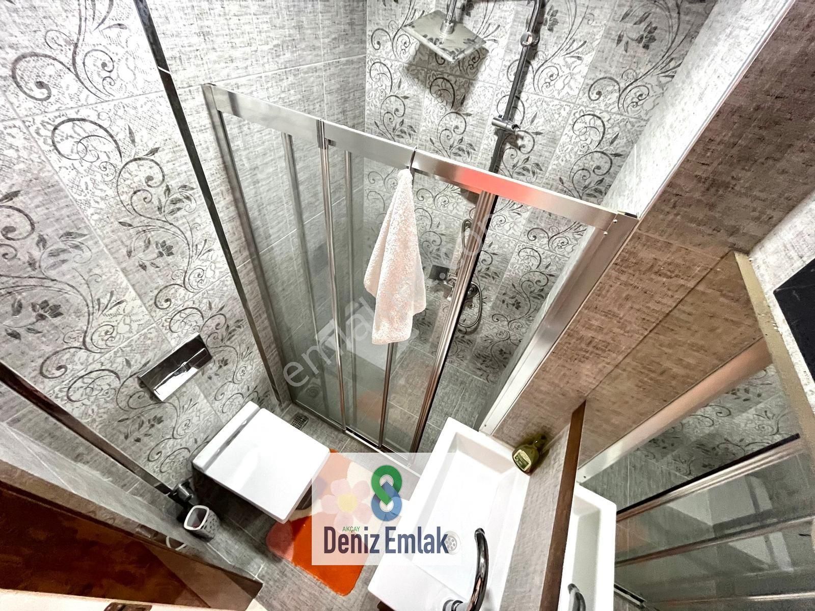Denizden Akçayda Ön Cephe Geniş Arakat Ebeveynli Satılık 2+1 Daire. - Görsel 12