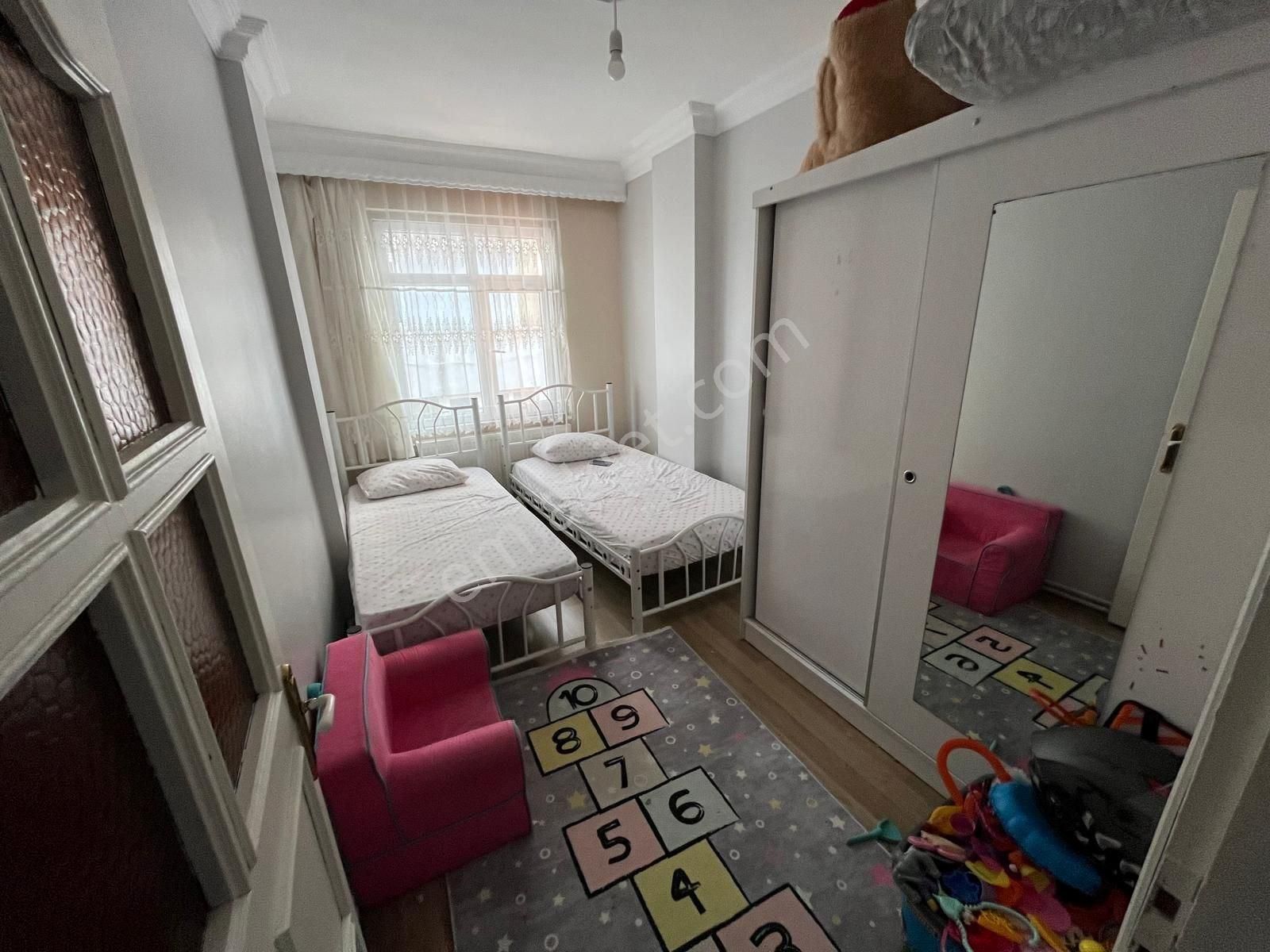 Grv Emlak'tan Zübeyde Hanım Mah. Satılık 4. Kat 90 M2 2+1 Daire - Görsel 8