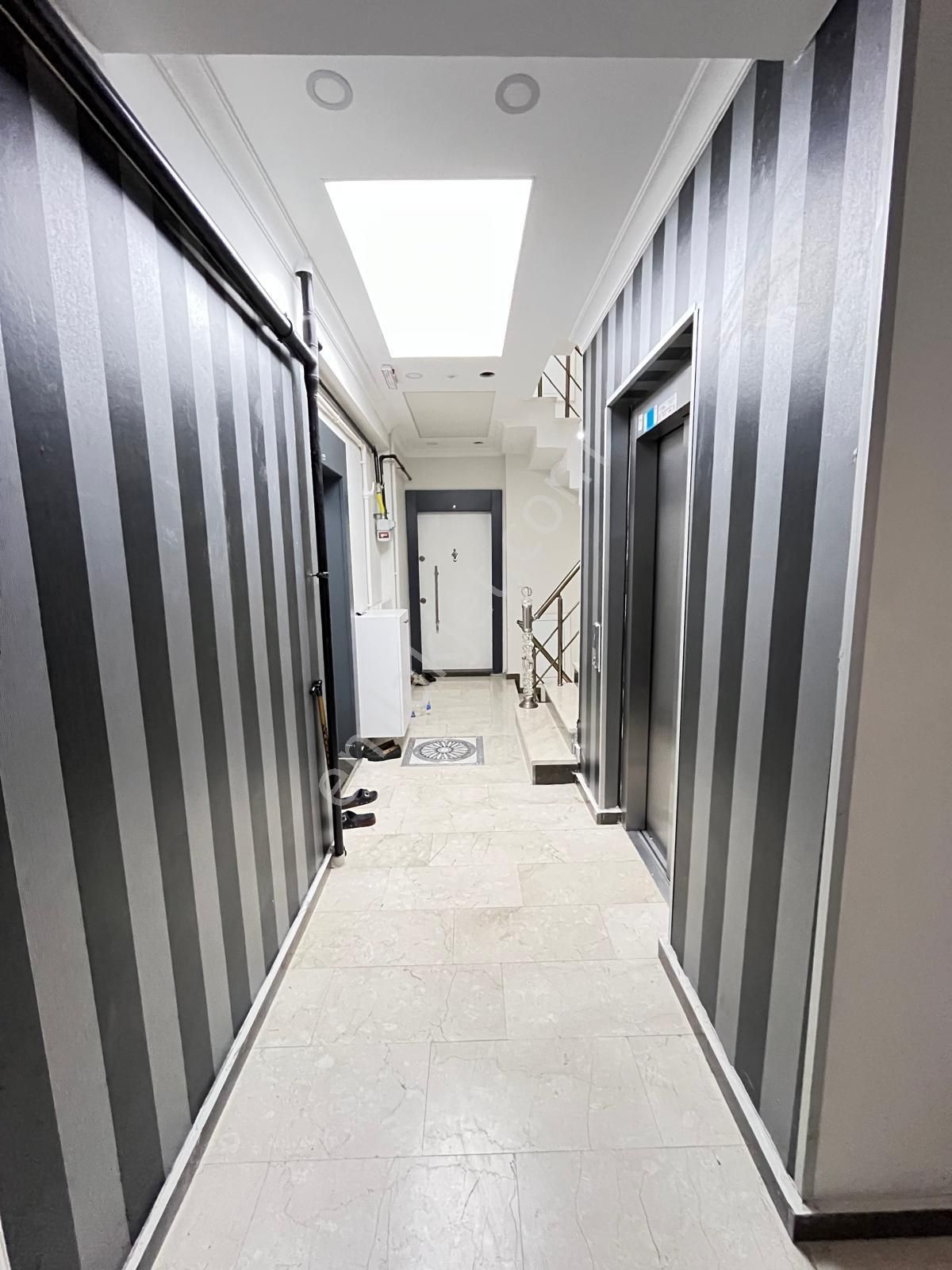 Loft'tan Sultanmurat Mah 2+1 Asansörlü 1.kat Köşe Bina - Görsel 23