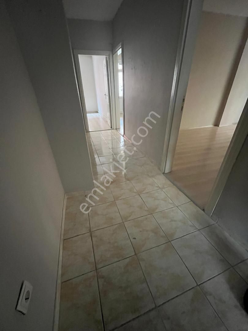 Ümraniye Çamlık Çakmak Mahallesi İkbal Caddesi 1.kat 3+1 160metre Kira Lık Daire Ev - Görsel 5