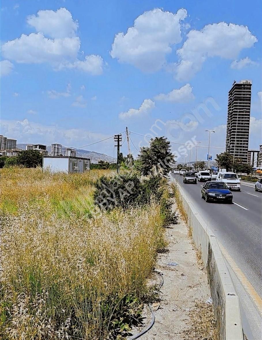 Anadolu Bulvarına 125 Metre Cepheli Köşe Konumda Kiralık Arsa - Görsel 2