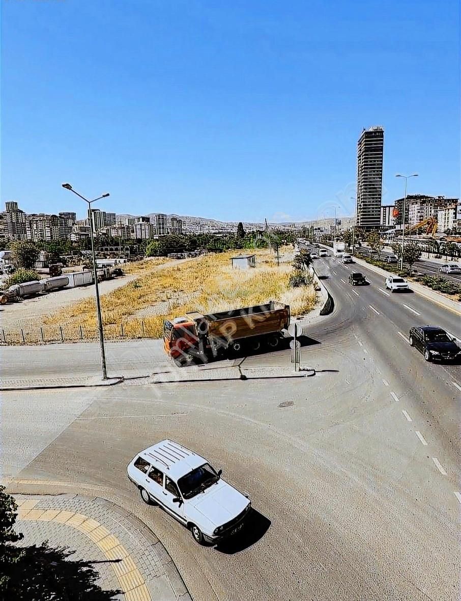 Anadolu Bulvarına 125 Metre Cepheli Köşe Konumda Kiralık Arsa - Görsel 7