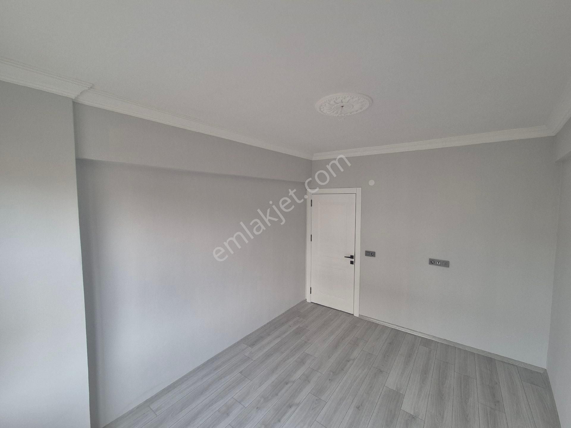 Altunbay Gayrimenkul Ve Yönetim Temizlik Firmasın'dan Satılık 1+1 Garajlı Daire - Görsel 15