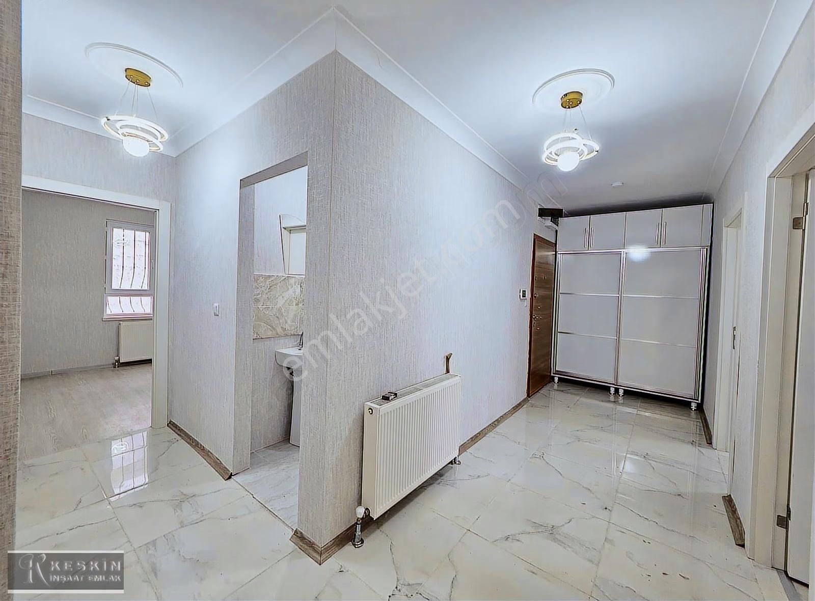 Keçiören Karakaya Mah 1.kat 3+1 Full Yapılı Asansörlü Çift Banyo - Görsel 7