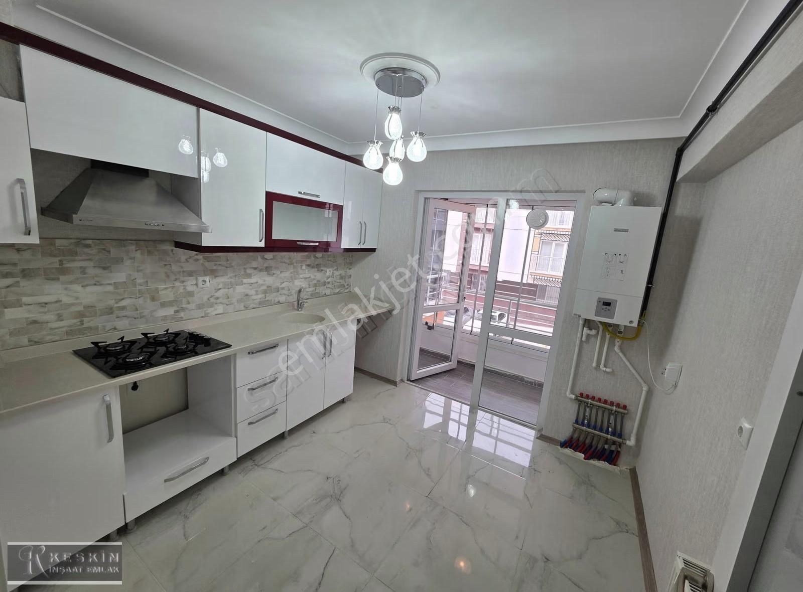 Keçiören Karakaya Mah 1.kat 3+1 Full Yapılı Asansörlü Çift Banyo - Görsel 20