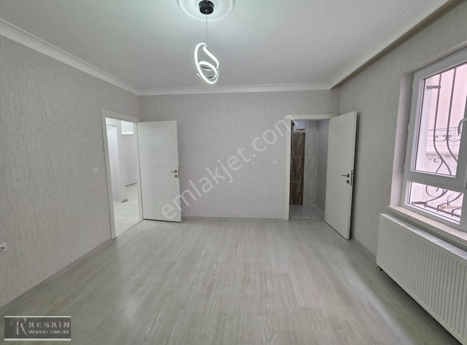 Keçiören Karakaya Mah 1.kat 3+1 Full Yapılı Asansörlü Çift Banyo - Görsel 24