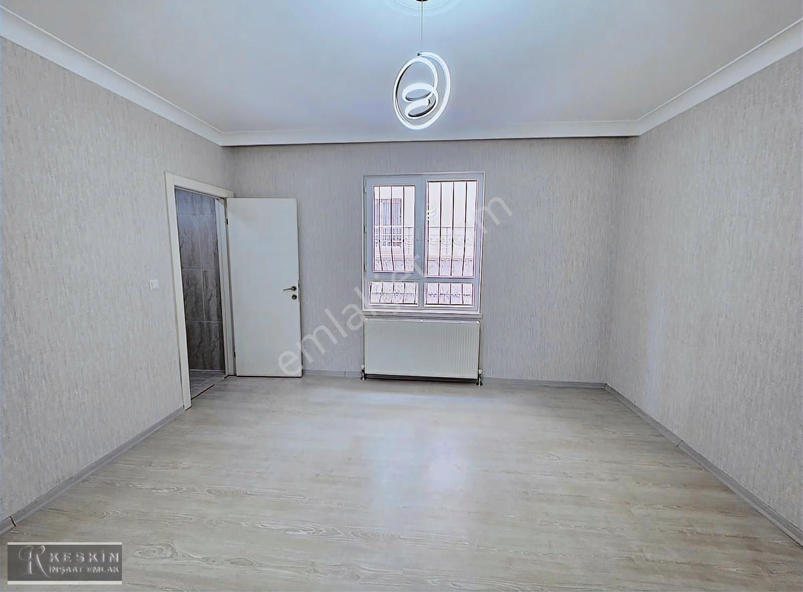 Keçiören Karakaya Mah 1.kat 3+1 Full Yapılı Asansörlü Çift Banyo - Görsel 13