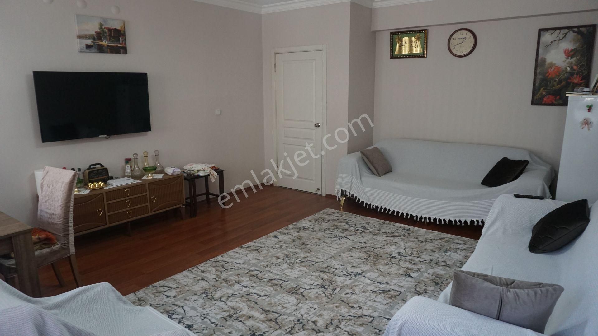 Küçükçiğlide Satılık3+1 Ebeveyn Banyolu+doğalgazlı Çiğliserkan - Görsel 6