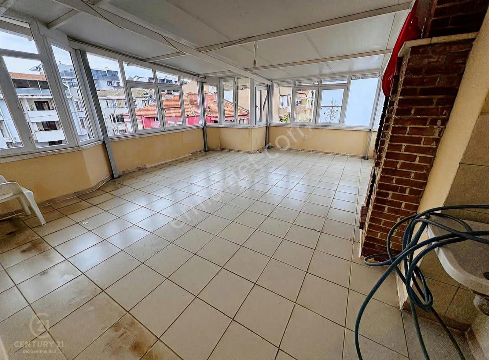 C21 Bal'dan Bahçelievler'de Eşyalı Müstakil 5+1 Kiralık Tripleks - Görsel 25