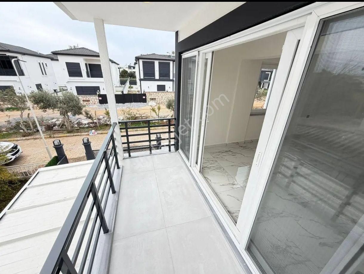 Didim Altınkum Plajina Yürüyüş Mesafesinde Satılık 4+1 Villa - Görsel 14