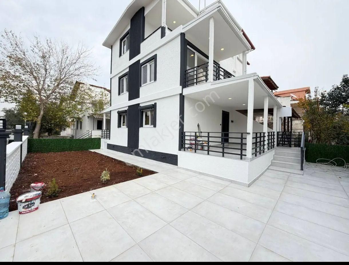 Didim Altınkum Plajina Yürüyüş Mesafesinde Satılık 4+1 Villa - Görsel 9