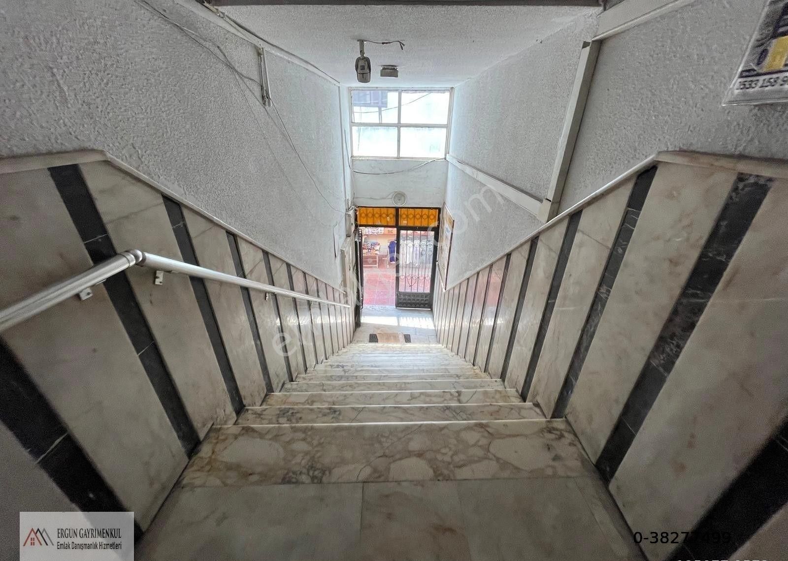 Ergünden Çankayada Arakat Asansörlü 1+1 Kiralık Ofis - Görsel 16