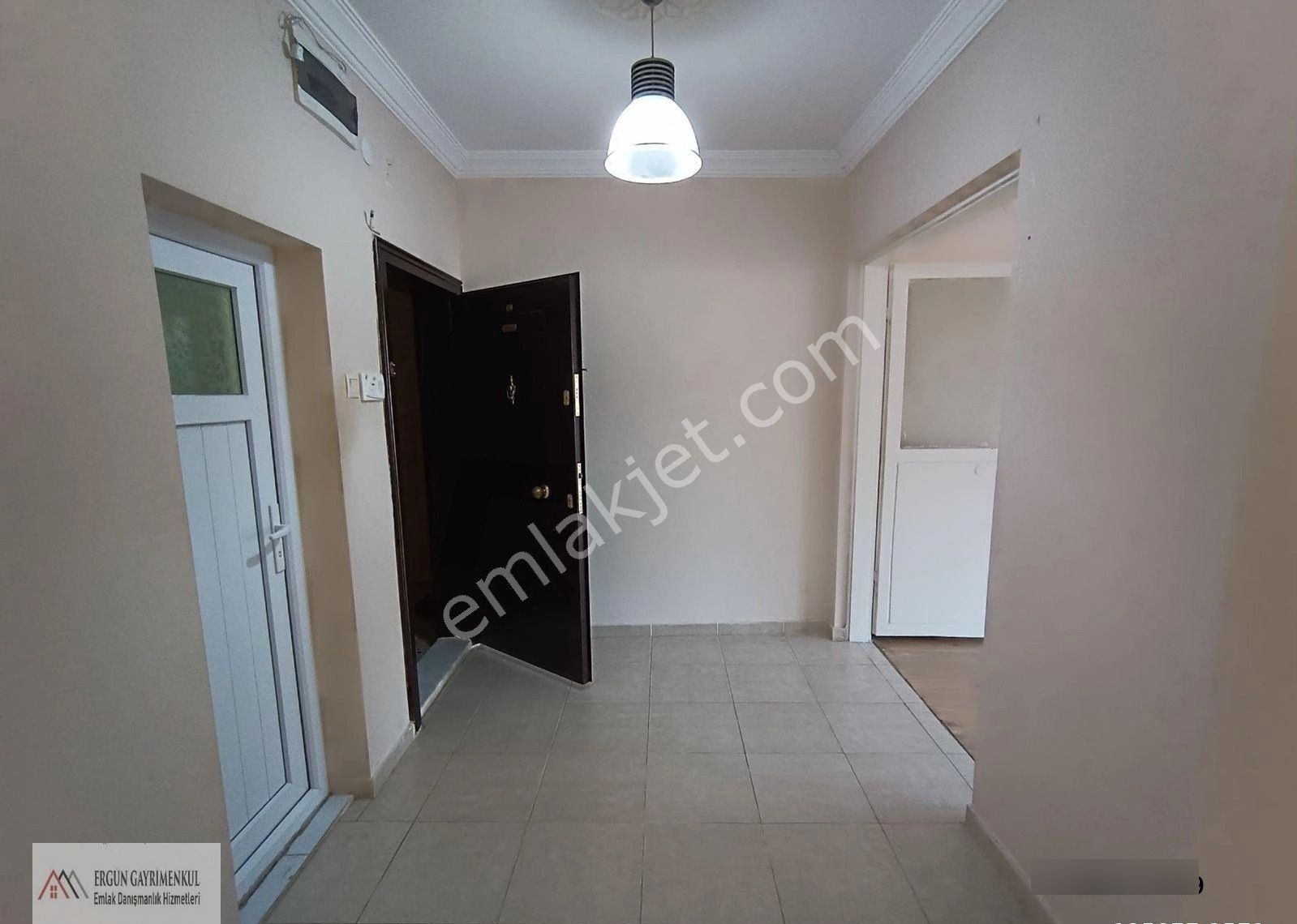 Ergünden Pirireiste Kiralık Güney Cephe 3+1 Daire - Görsel 18