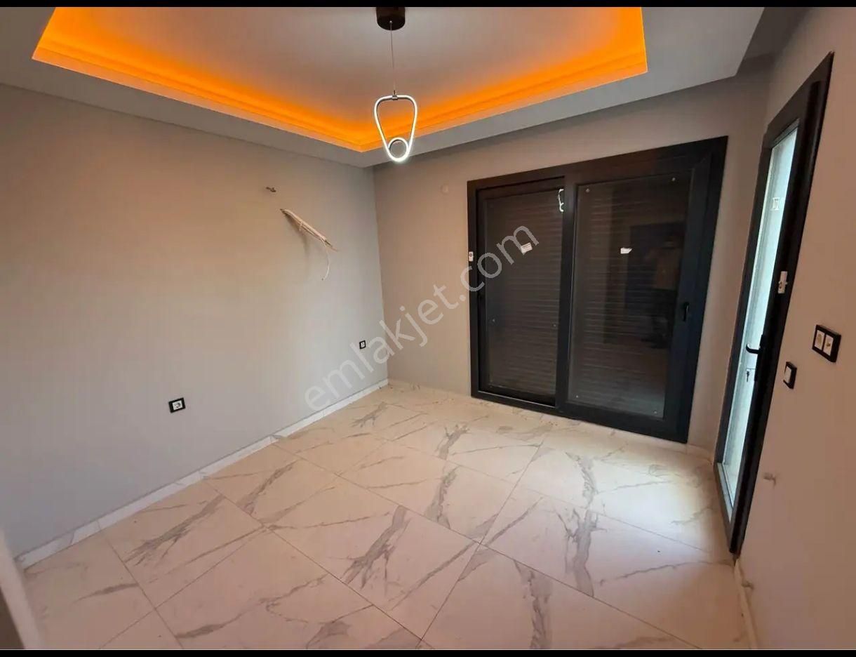 12.didim Hisar Mahallesinde Satılık Merkezi Konumda Sıfır 3+1 Triplex Villa - Görsel 7