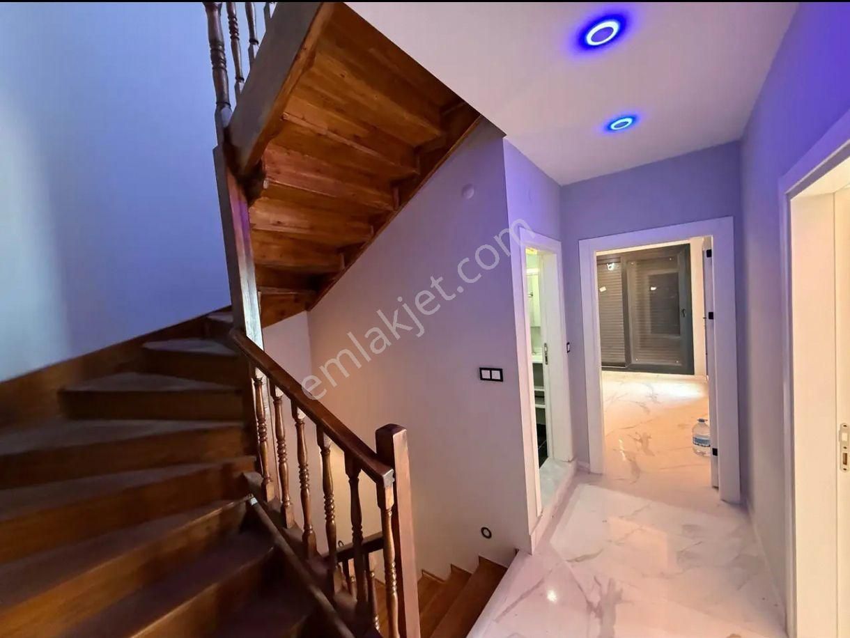 12.didim Hisar Mahallesinde Satılık Merkezi Konumda Sıfır 3+1 Triplex Villa - Görsel 5