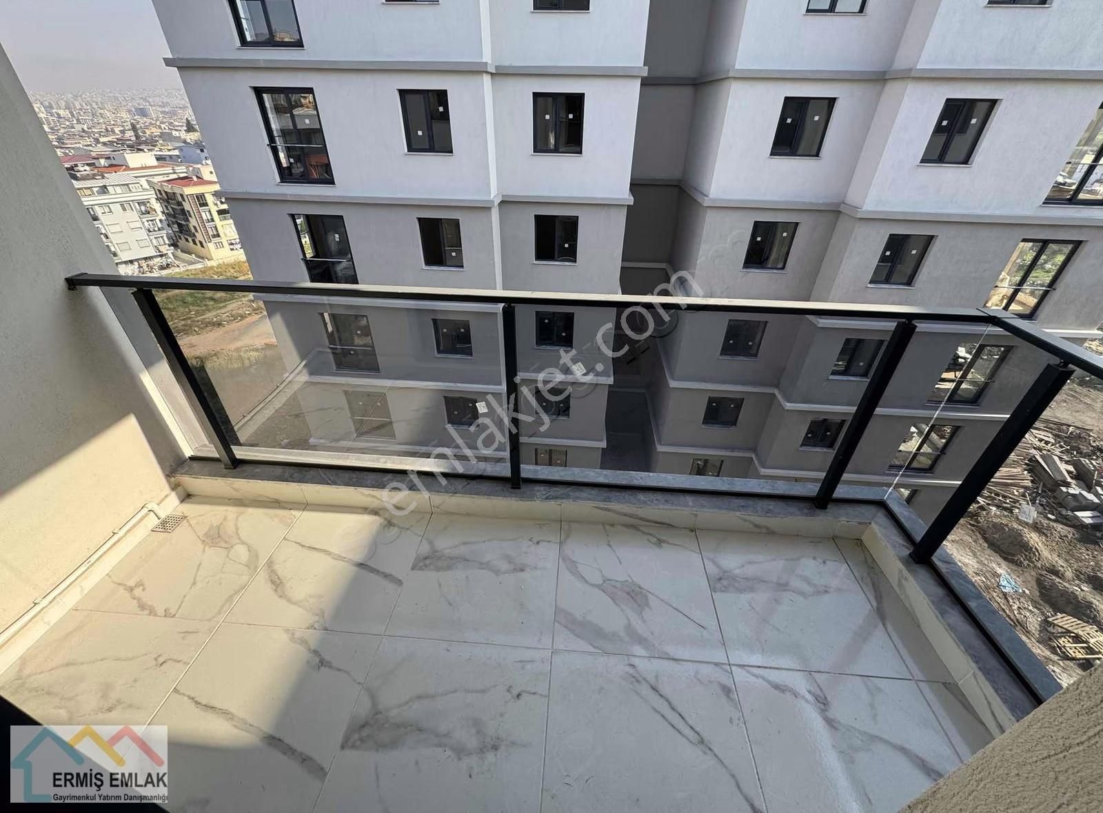 Mustafa Kemal'de Satılık 1+1 Daire - Görsel 3