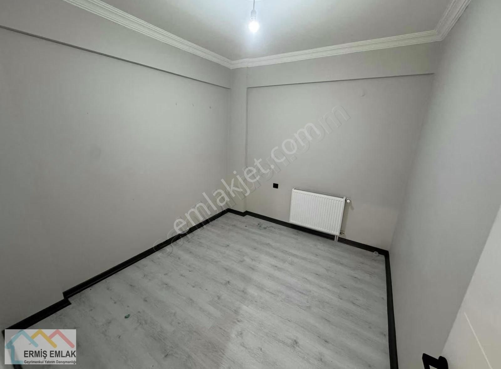 Tadilatlı, Doğalgazlı 2+1 Daire - Görsel 12