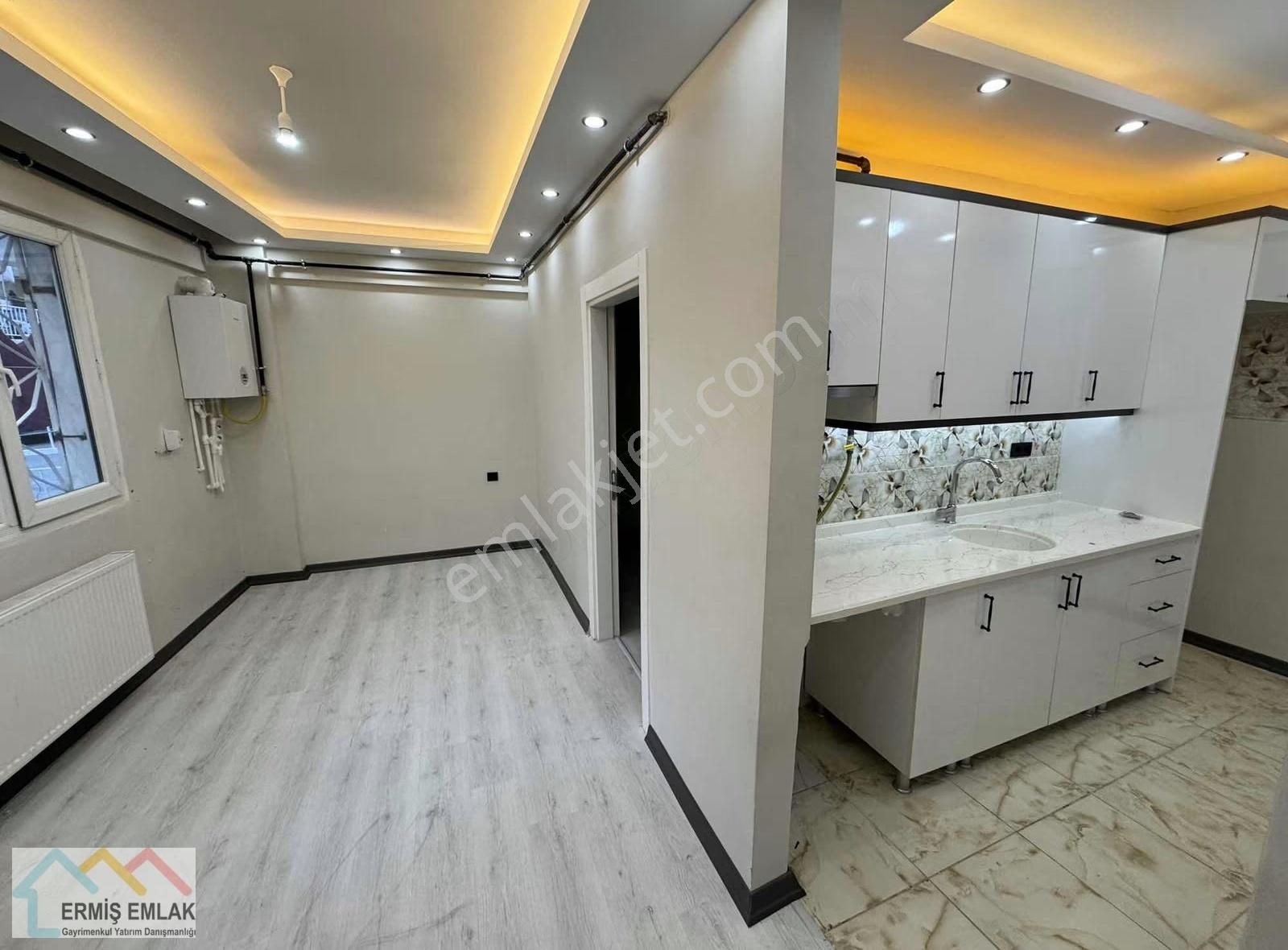 Tadilatlı, Doğalgazlı 2+1 Daire - Görsel 4