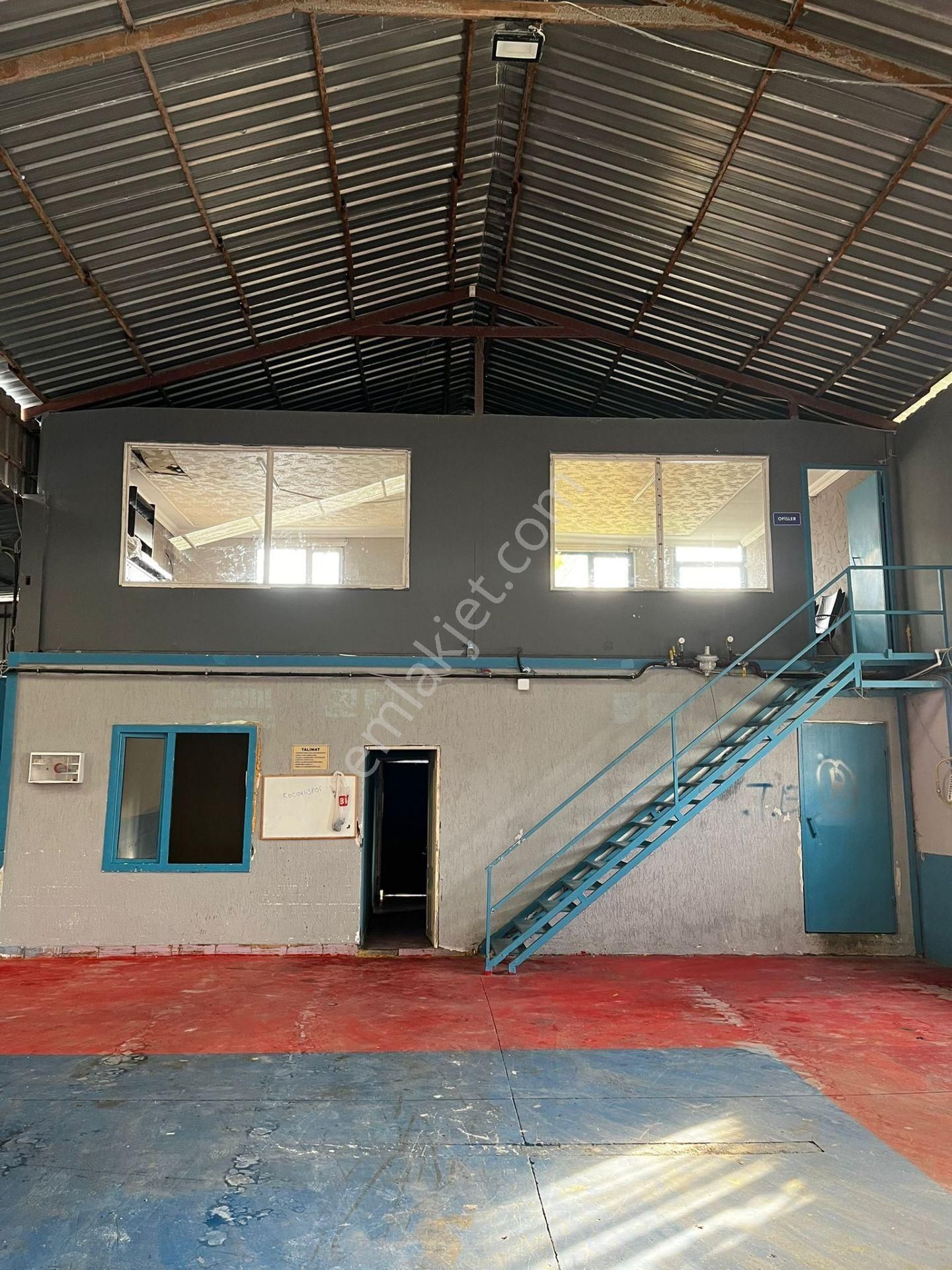 Kartepe/köseköy'de 1400m2 Açık 600m2 Kapalı Kullanıma Hazır Depo! - Görsel 6