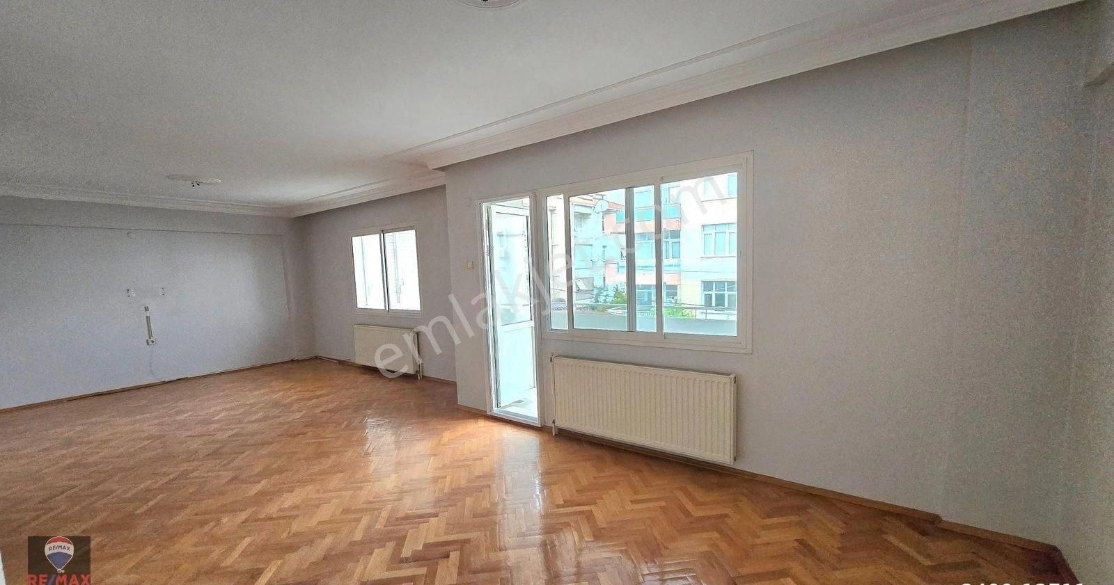 Karşıyaka Bahçelievler’de Ferah 3+1 120 M² Satılık Daire - Görsel 27