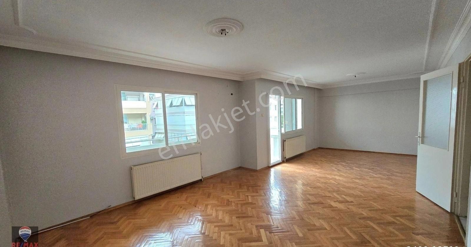 Karşıyaka Bahçelievler’de Ferah 3+1 120 M² Satılık Daire - Görsel 4