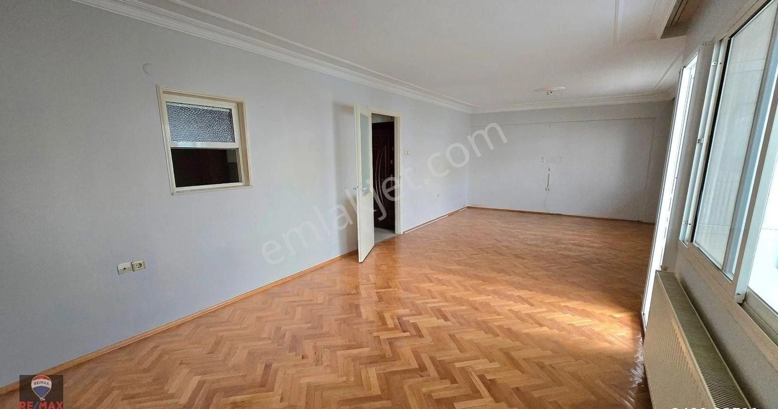 Karşıyaka Bahçelievler’de Ferah 3+1 120 M² Satılık Daire - Görsel 28