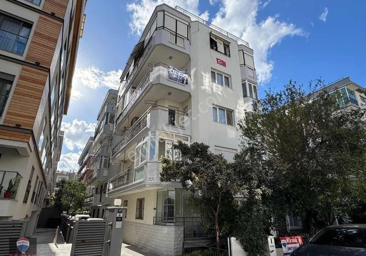 Karşıyaka Çarşı Yakını 3+1 Kiralık Daire - Görsel 27