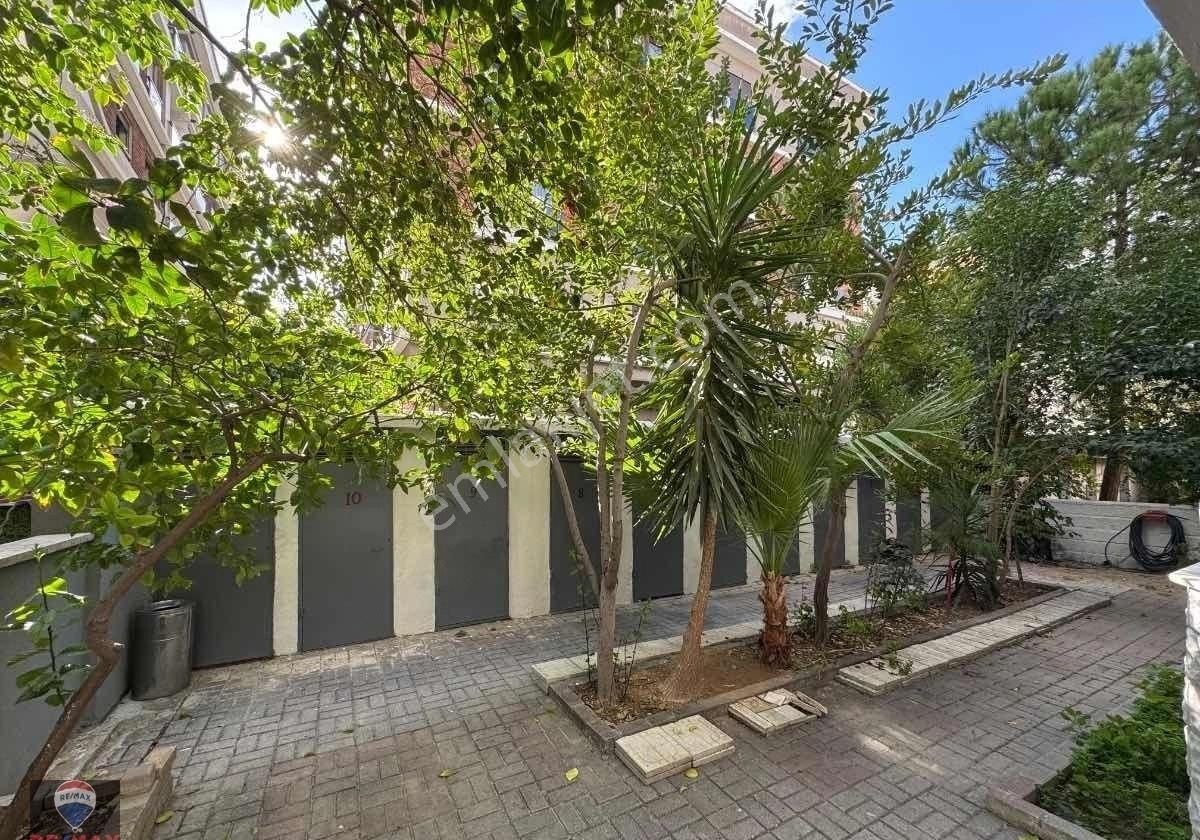 Karşıyaka Çarşı Yakını 3+1 Kiralık Daire - Görsel 22