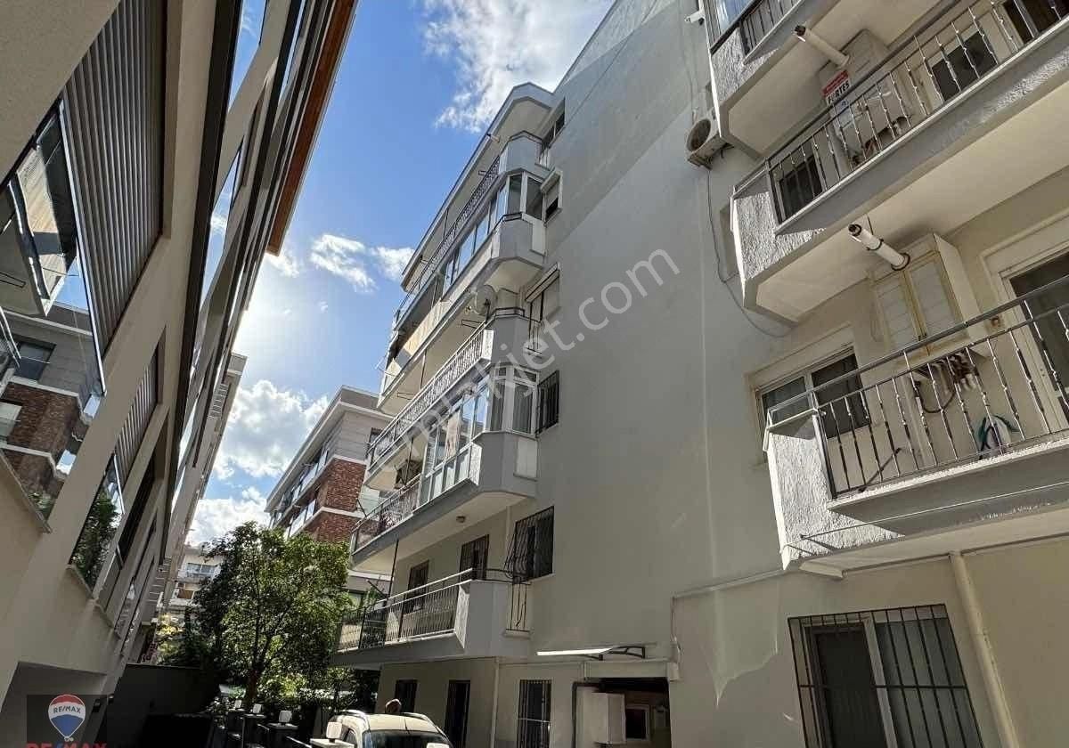 Karşıyaka Çarşı Yakını 3+1 Kiralık Daire