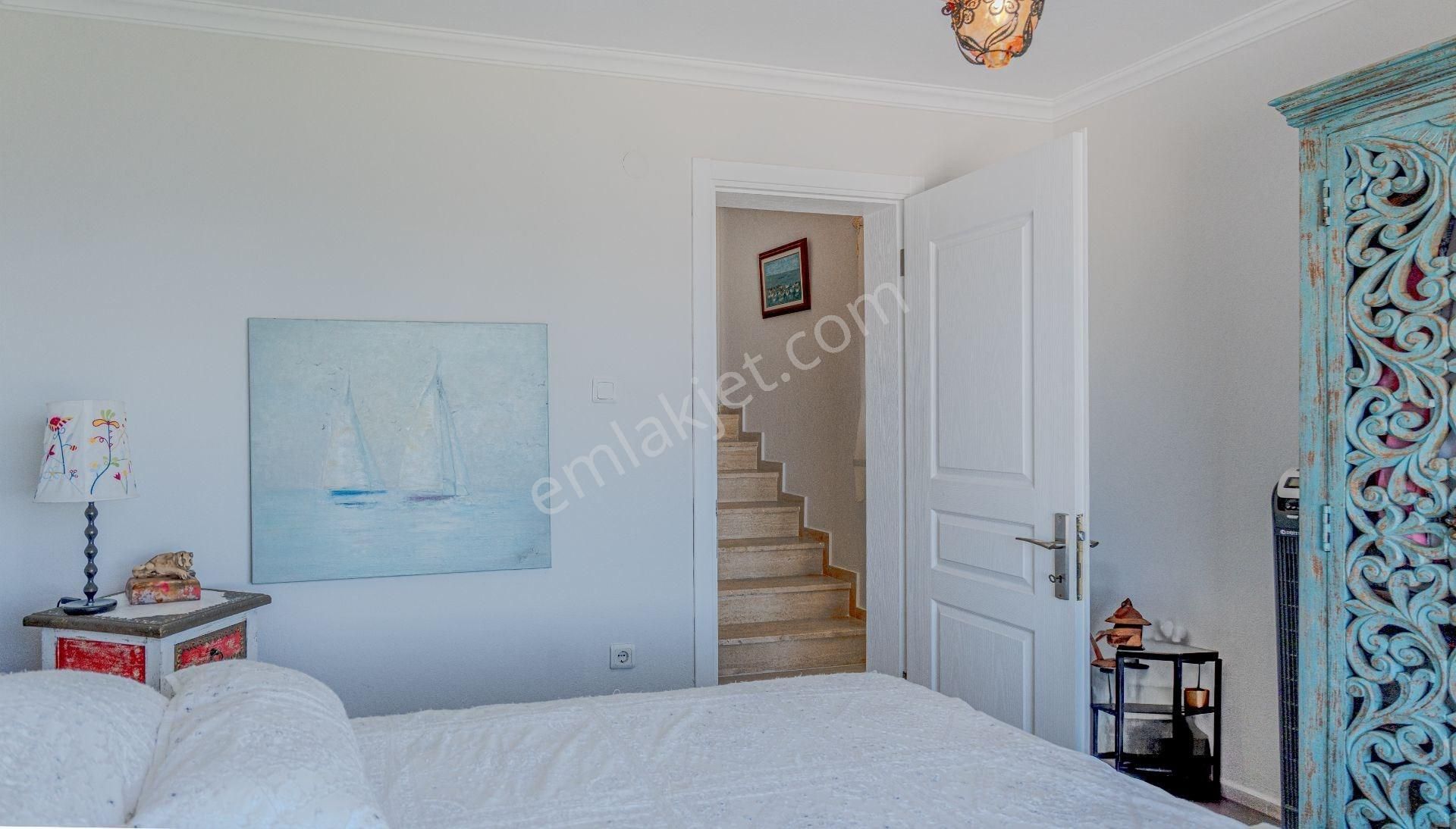 Bodrum'un En Prestijli Sitesi Hekimköy'de, 2 Plajlı,full Deniz Manzaralı, Plajlı Villa - Görsel 31