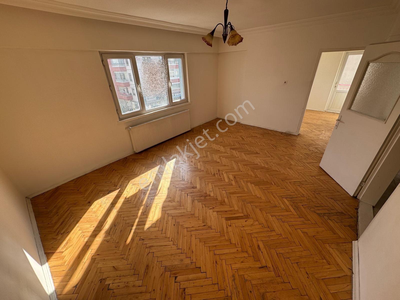 Sincan Andiçen Mh Cadde Üzeri 3+1 Ara Kat Normal Yapılı Satılık Daire - Görsel 8