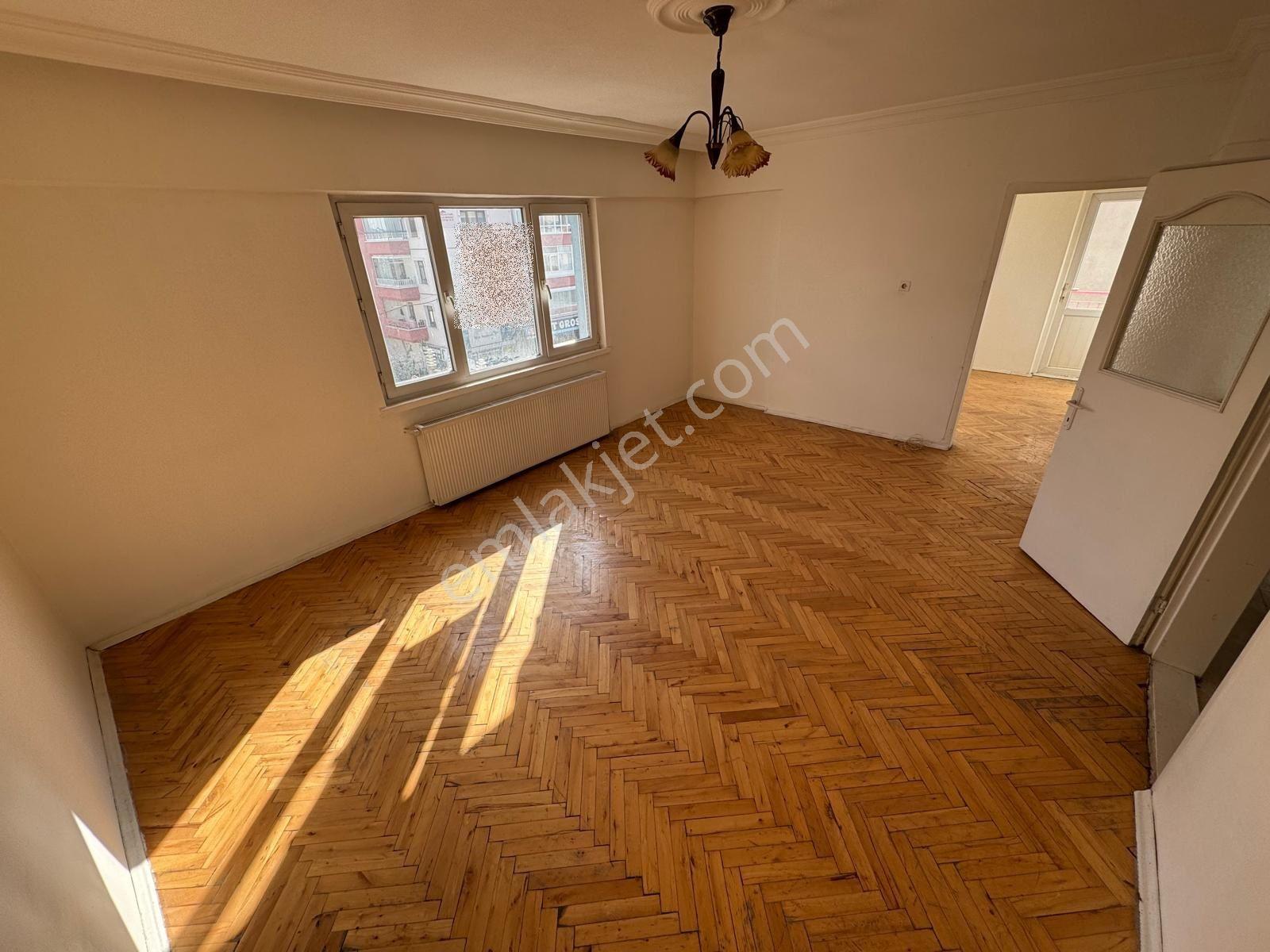 Sincan Andiçen Mh Cadde Üzeri 3+1 Ara Kat Normal Yapılı Satılık Daire - Görsel 7