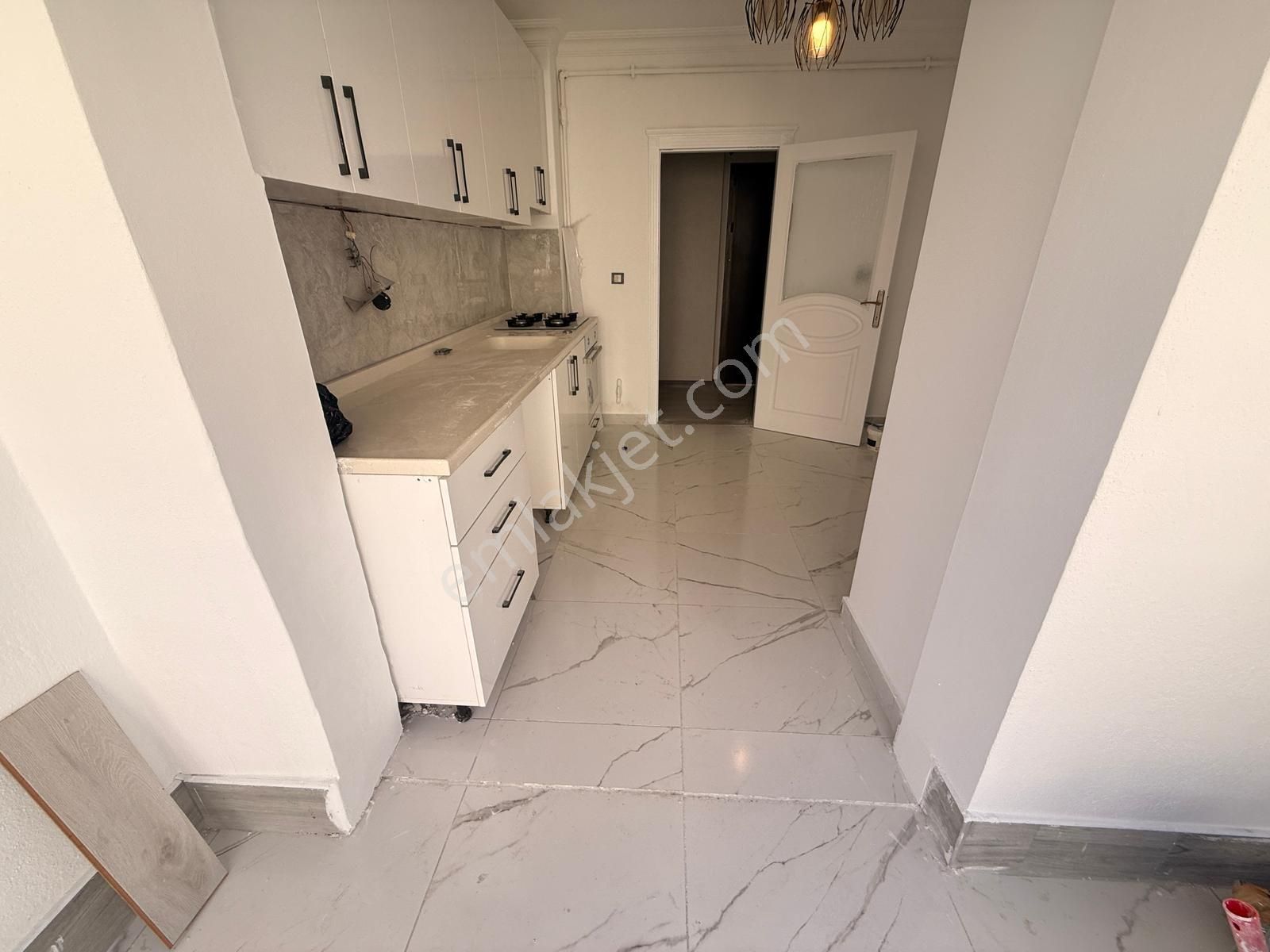 Esertepe Mahallesi'nde Teras Balkonlu 3+1 Daire! - Görsel 5