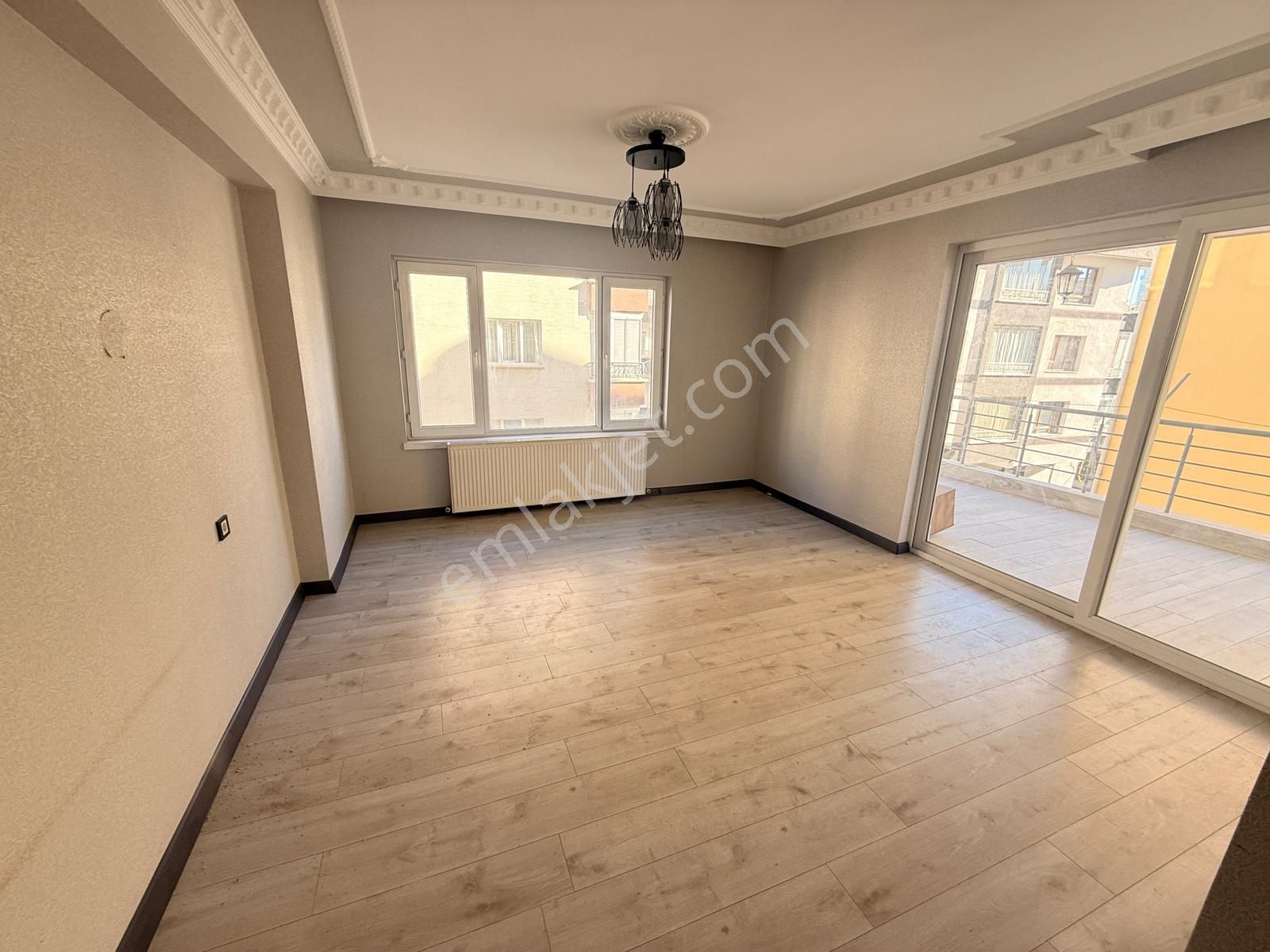 Esertepe Mahallesi'nde Teras Balkonlu 3+1 Daire! - Görsel 10