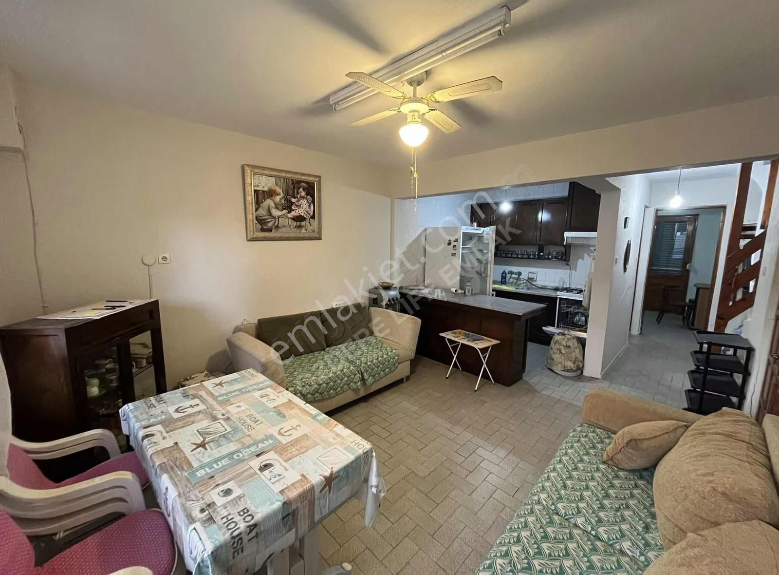 Denize 50m Müstakil Zeminde Odalı Villa - Görsel 26