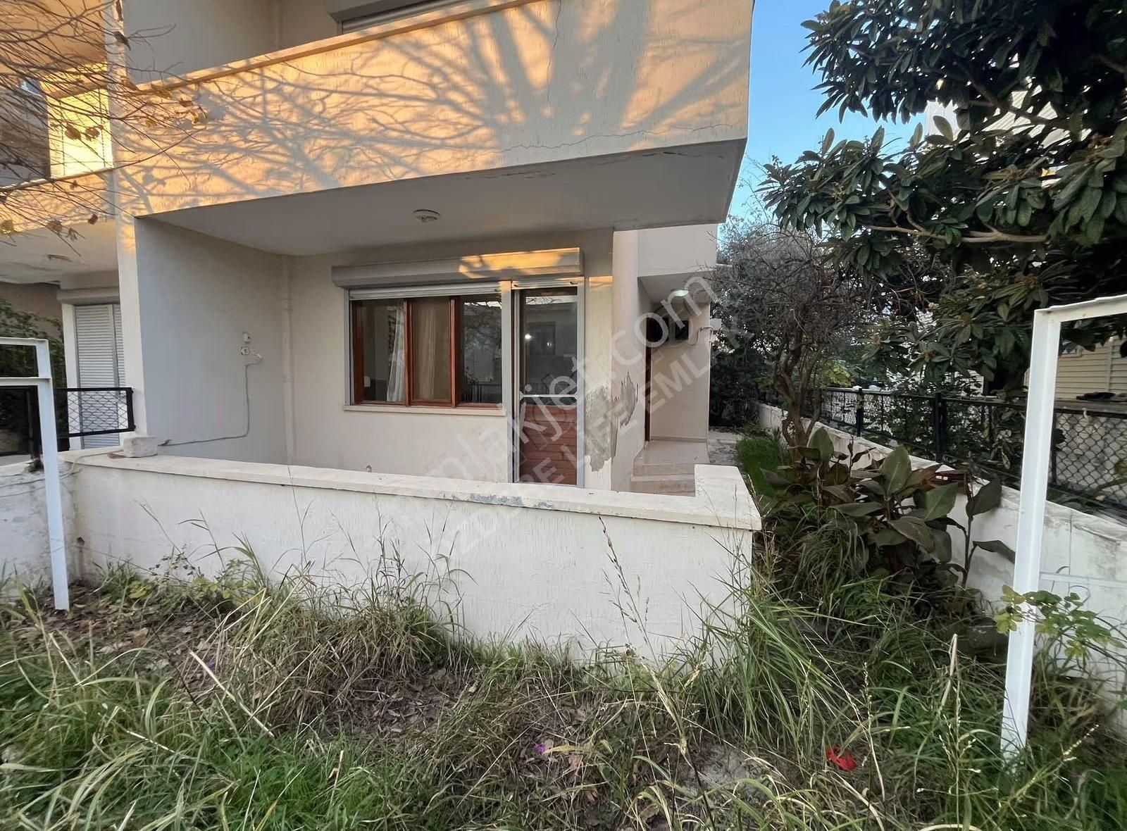 Denize 50m Müstakil Zeminde Odalı Villa - Görsel 28