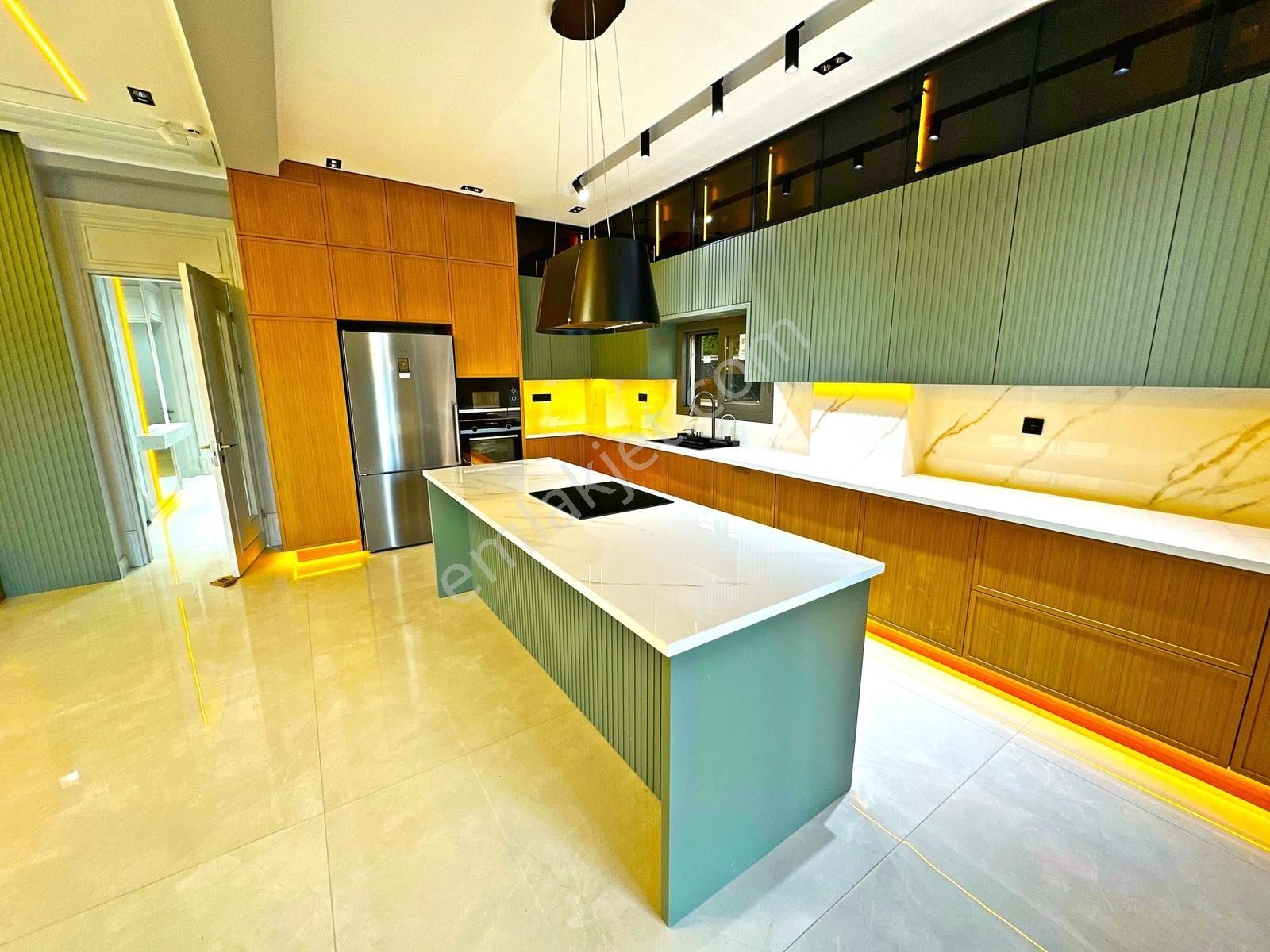 Ayanoğlundan Altınolukta Havuzlu Jakuzili Saunalı Lux Villa - Görsel 14