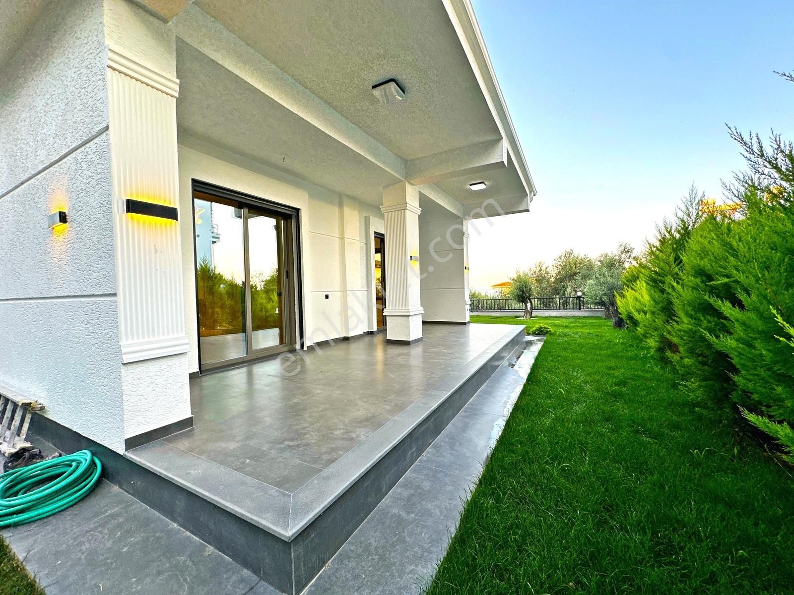 Ayanoğlundan Altınolukta Havuzlu Jakuzili Saunalı Lux Villa - Görsel 28