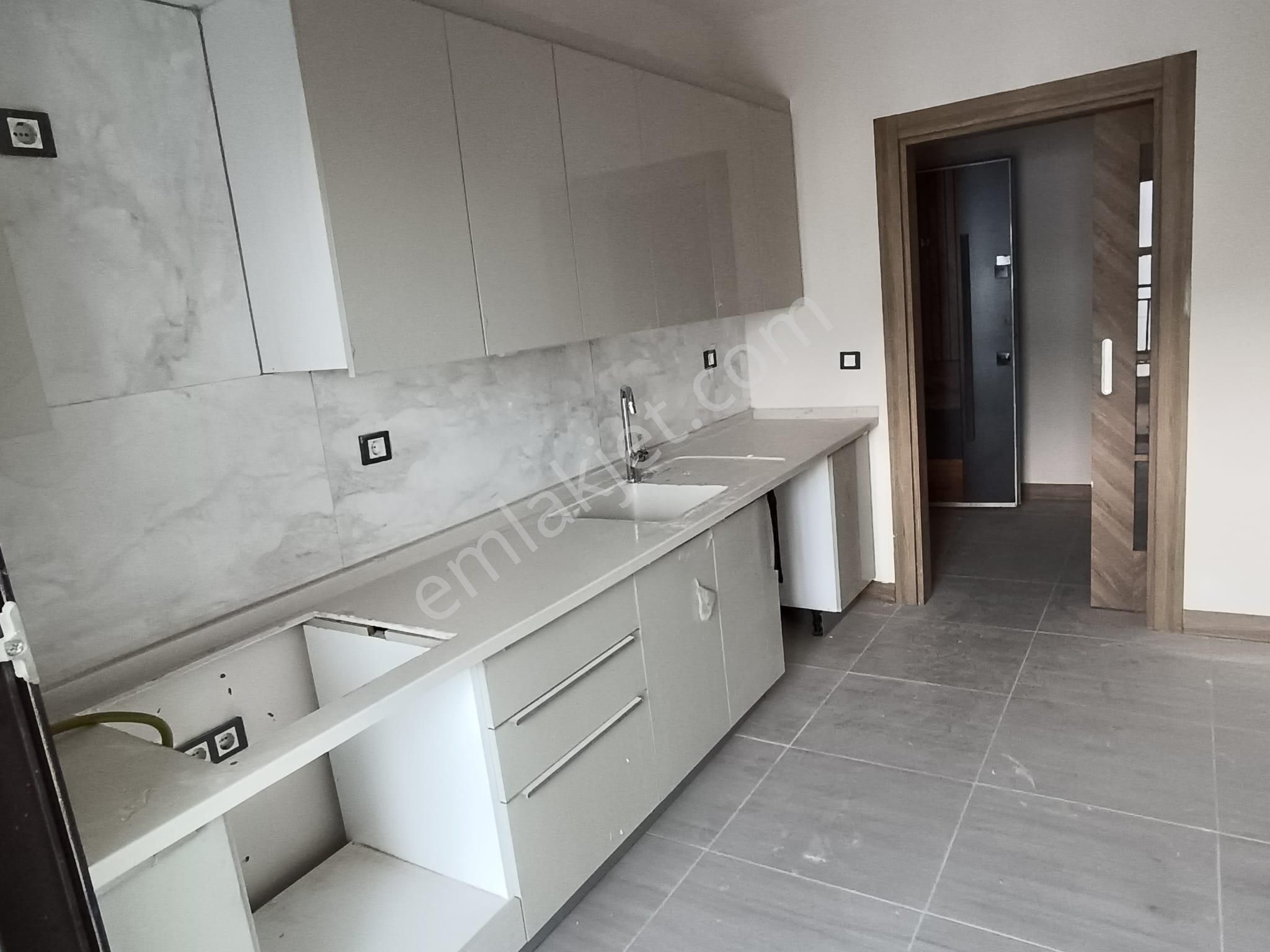 Göztepe Toki De Kiralık Darie - Görsel 2