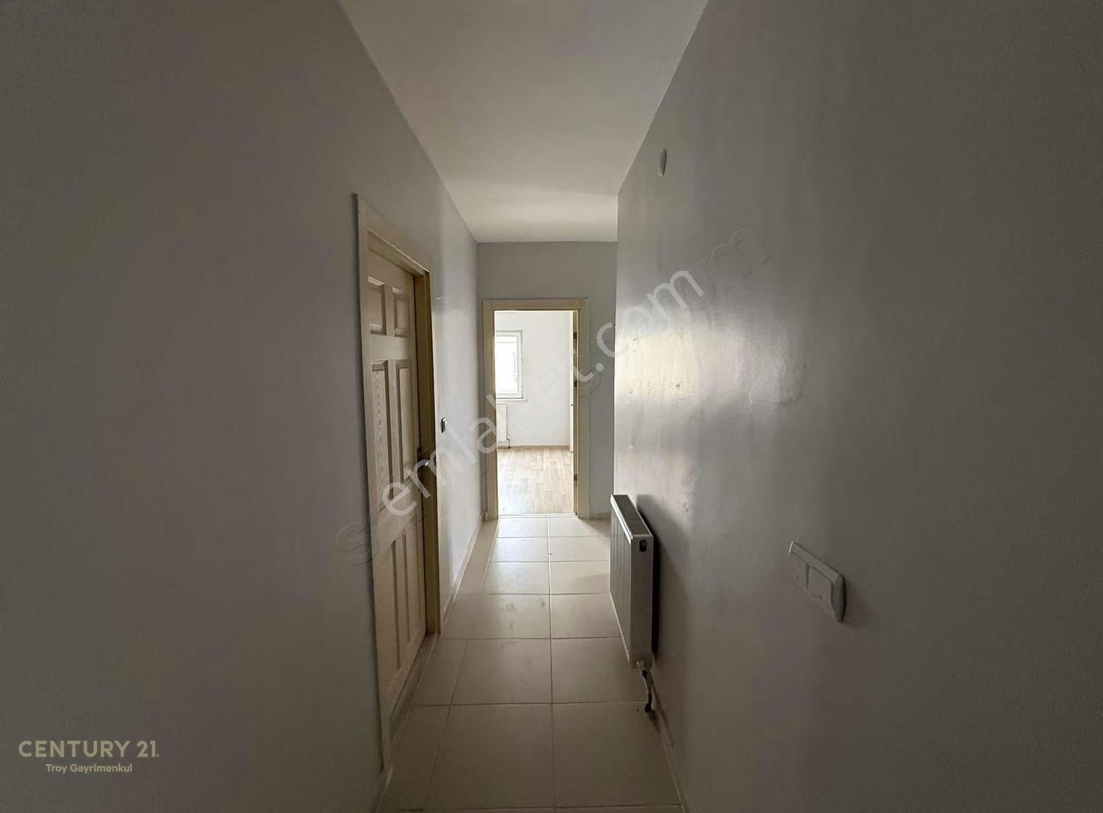 Simge Şehir 2 Sitesinde 3+1 Kiralık Daire - Görsel 3