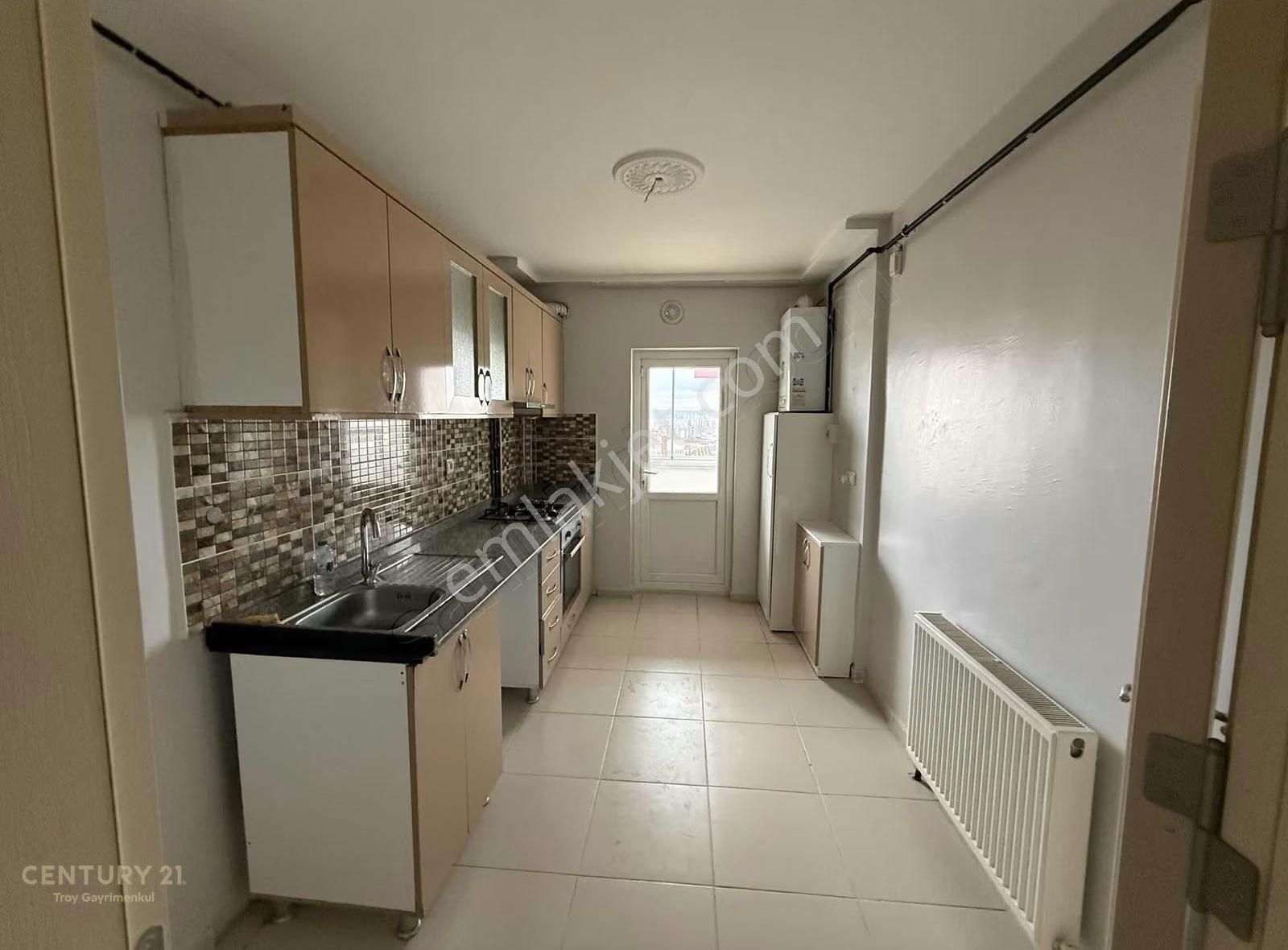 Simge Şehir 2 Sitesinde 3+1 Kiralık Daire - Görsel 12