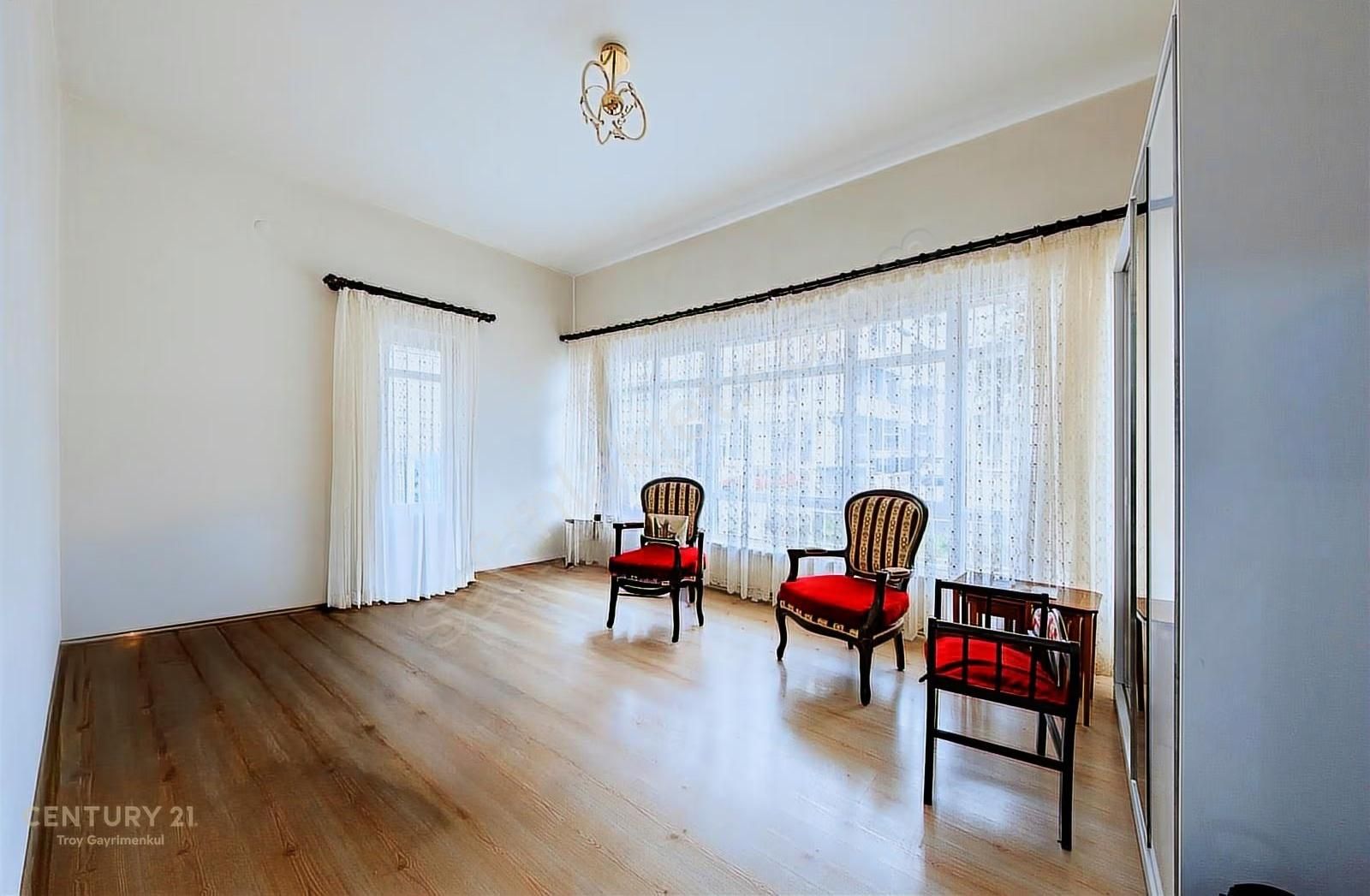 Şehrin Tam Ortasında... Konum, Konfor, Kazanç+gerçek Bir Fırsat