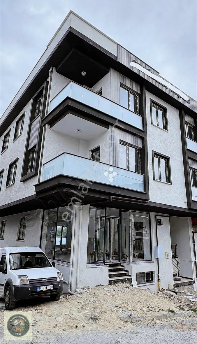 Taşoluk Mahallesinde Satılık Komple Bina - Görsel 2