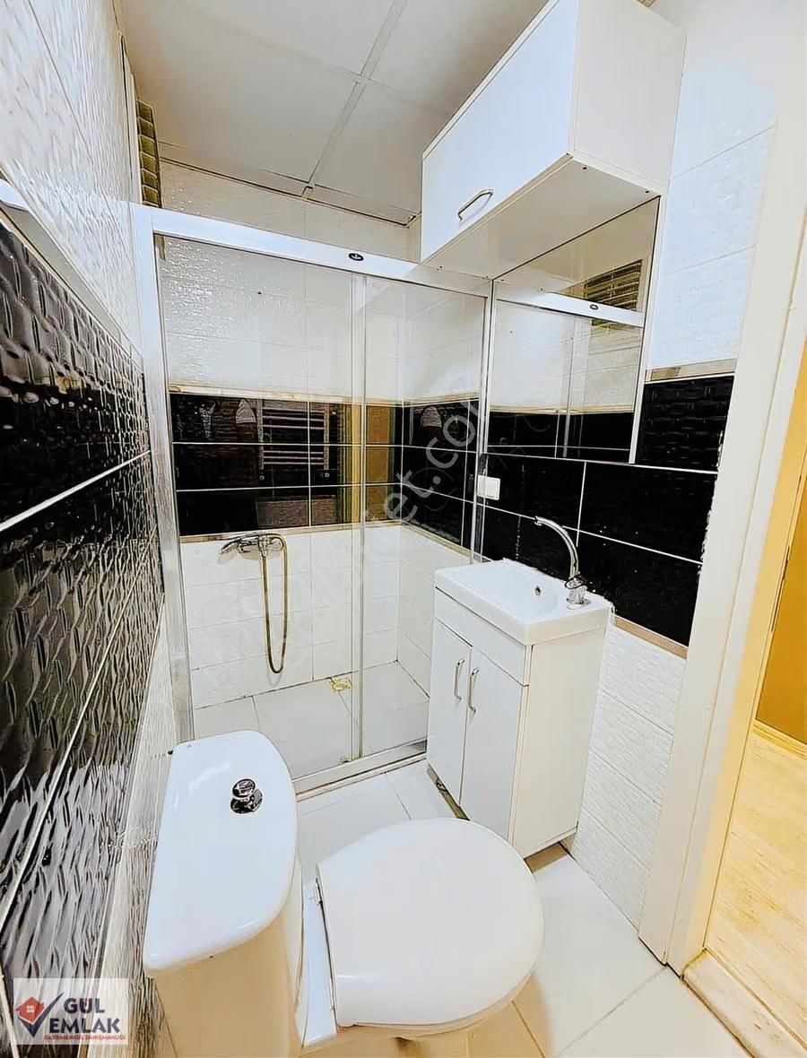 Dizayn İle Emsallerinden Farklı 1+1 Kiralık Daire - Görsel 11