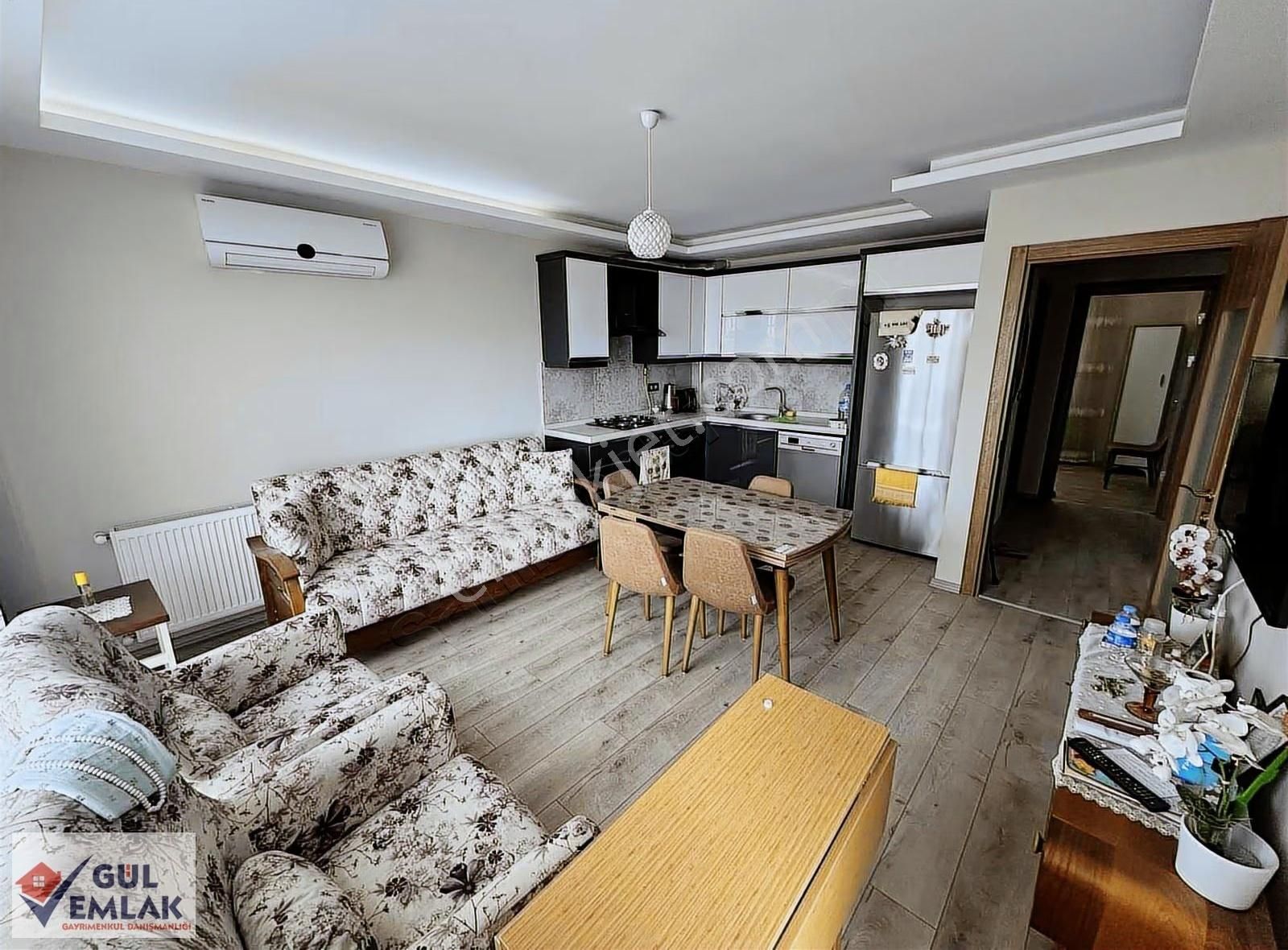 Kapanmaz Manzaralı, Geniş Ve Aydınlık Ara Kat 2+1 Vitrin Daire