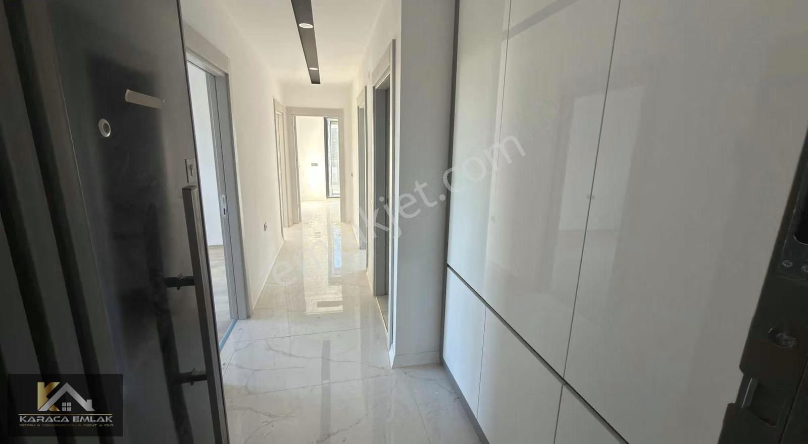 Göksu'da Havuzlu Sıte Içerısınde Sıfır Satılık Daıre - Görsel 15